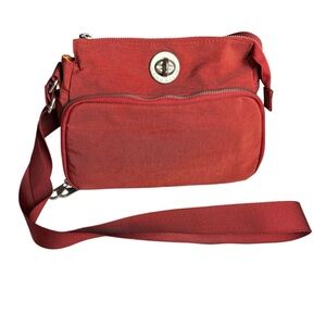 Baggallini Calais Rust nylon multi compartment crossbody shoulder bag purse